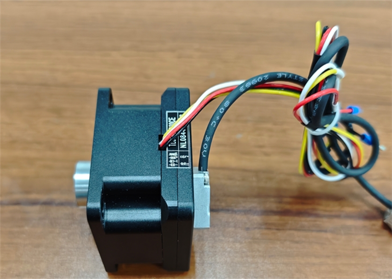 中空(kōng)軸伺服電(diàn)機(jī)TLS1M24D30CE