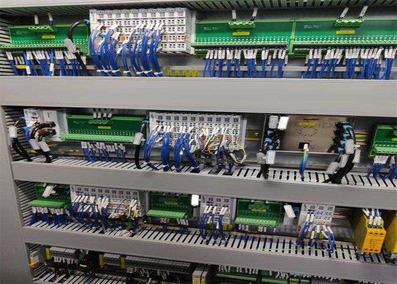 包覆自(zì)動化(huà)裝置